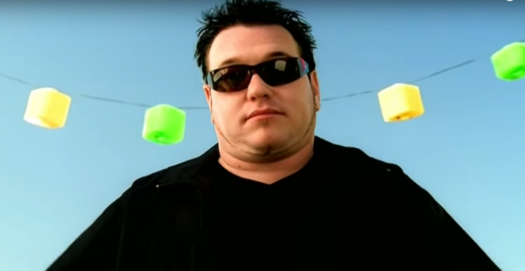 Smash Mouth - All Star (Official Music Video) - YouTube - wide 9
